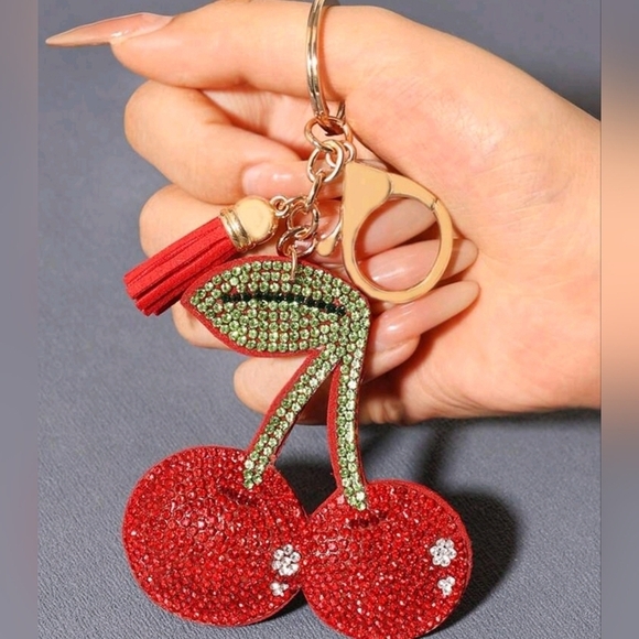 🔹️Cherry Rhinestone fruit bag charm keychain ✨️🍒 - Picture 2 of 3